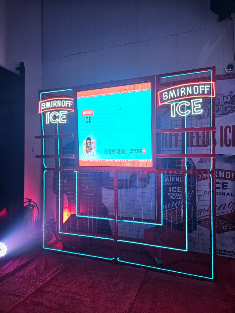 Smirnoff Ice — AMAPIANO District — neon photo structure