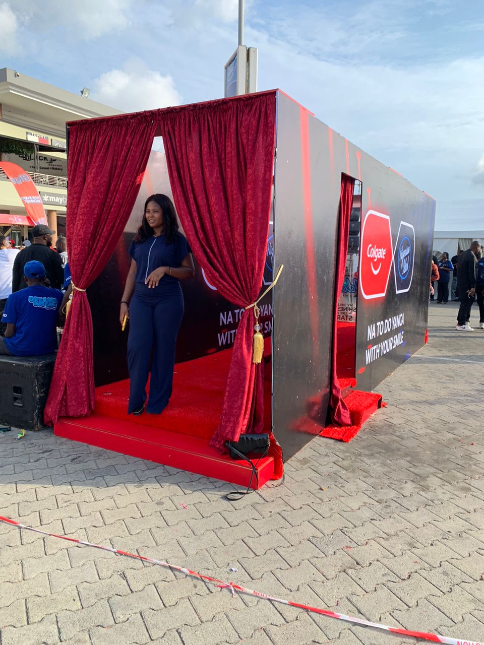 Colgate Premium Walkway Photoboot
